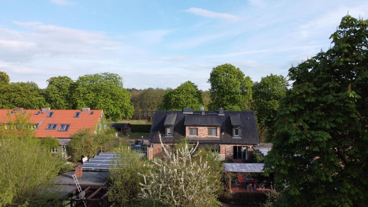 Grosse Wohnung / Haushaelfte In Peetzig Am See Angermunde Zewnętrze zdjęcie